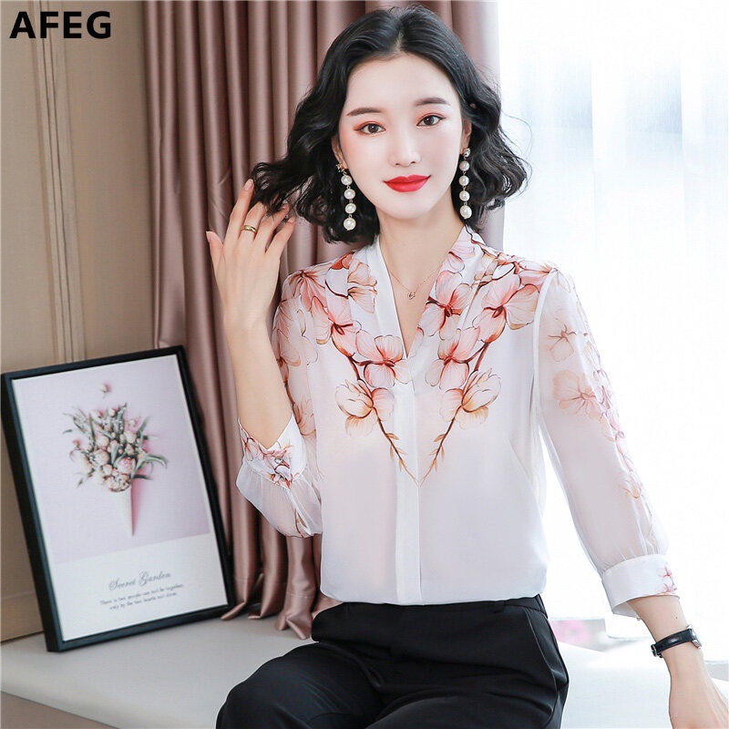 AFEG Korean style women's 3/4 sleeves V-neck printed temperament blouse for women